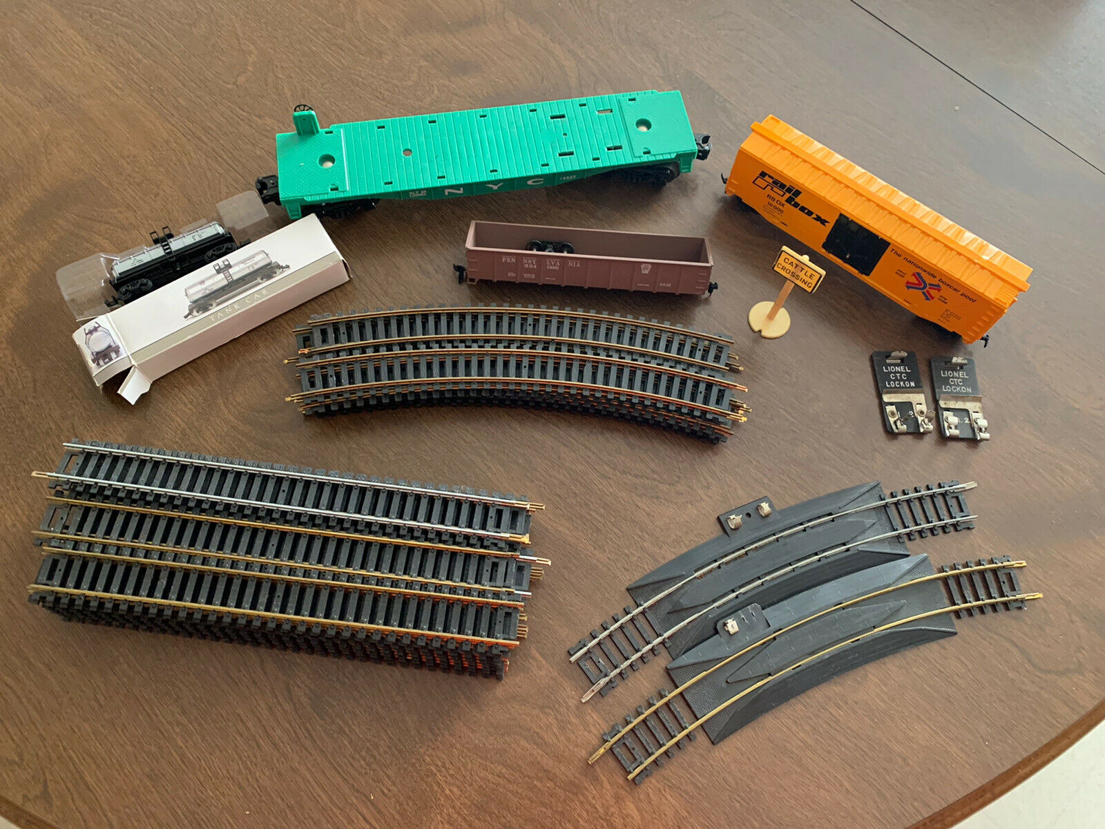 Lot Of Misc Train Stuff- Tracks, Power Modules,and Cars