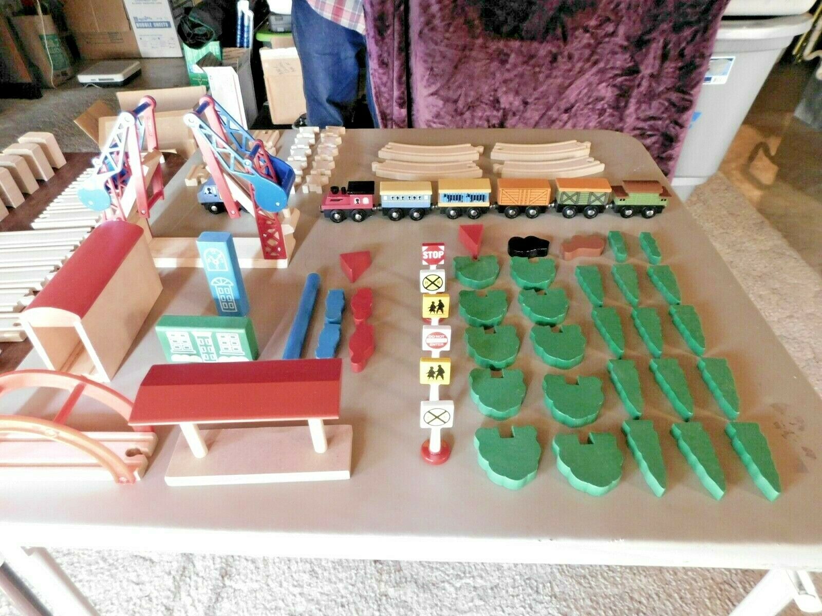 Mixed Wooden Railway Train Set Lot W/ Trains & Tracks / Bridge / Etc. 125 Pieces