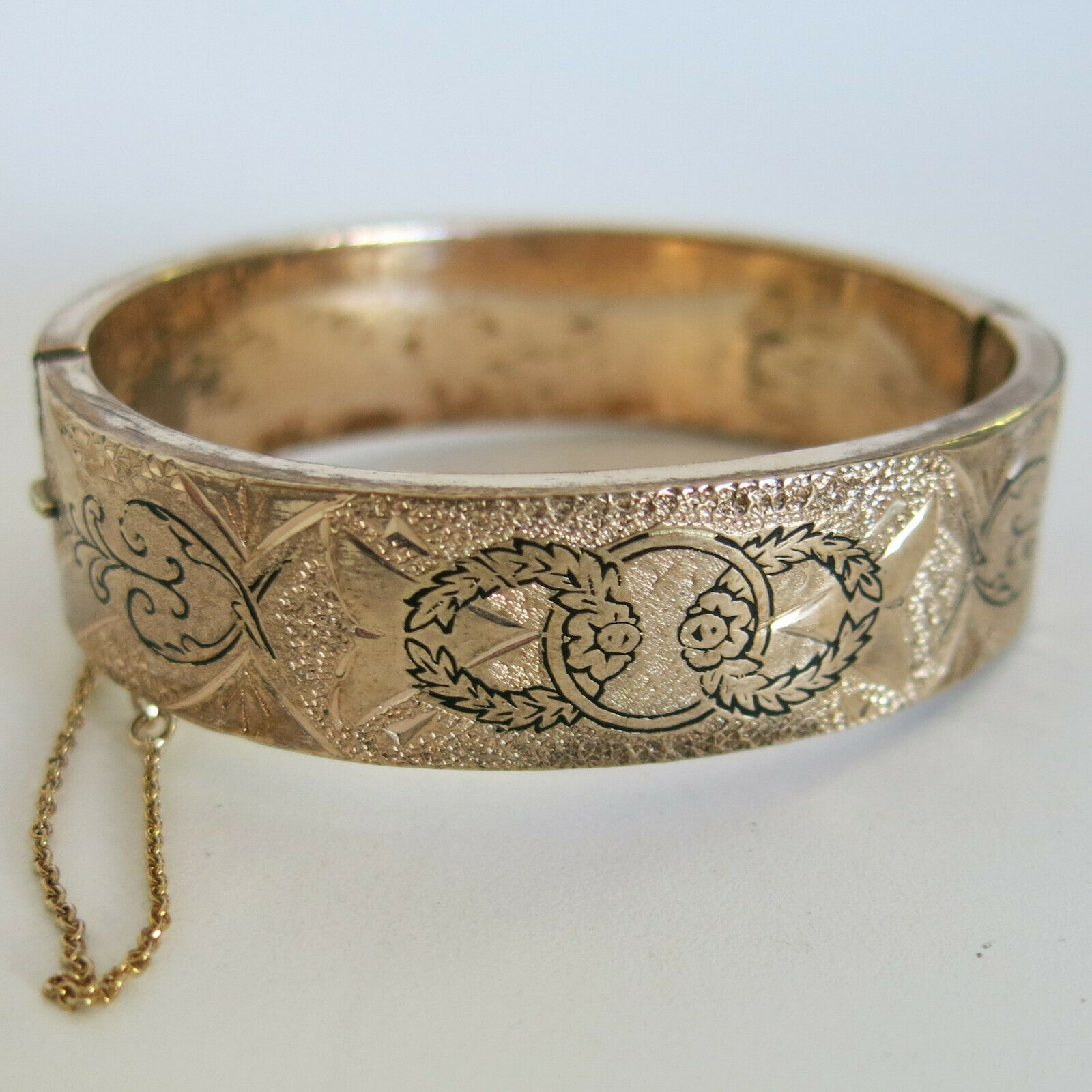 Victorian Small Hinged Oval Bangle Bracelet Gf Gold Filled [6016]