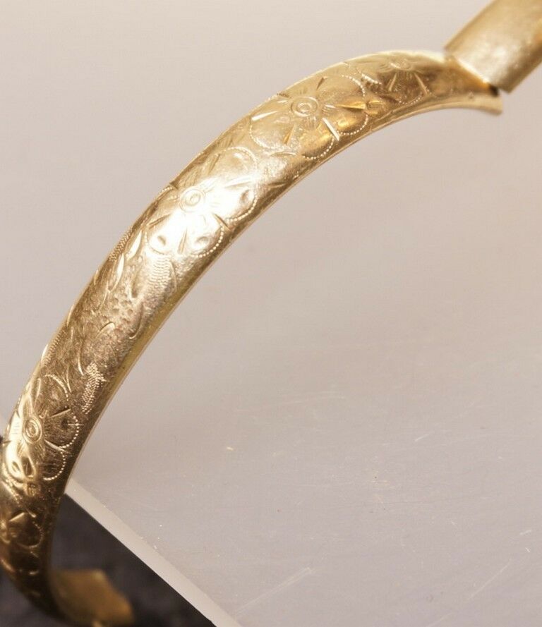 Victorian Gold Filled Bangle 1/20 Of 12ct      #c71